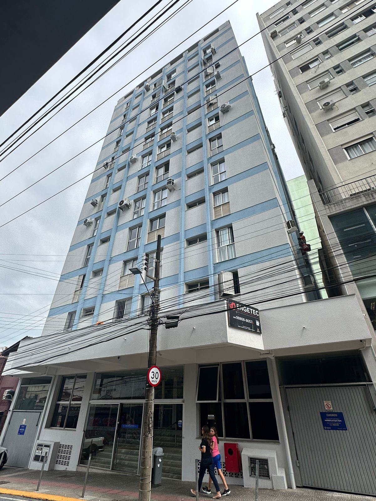 Fachada recuperada — Condomínio Ônix